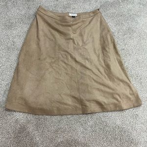 TAHARI FAUX SUEDE SKIRT
